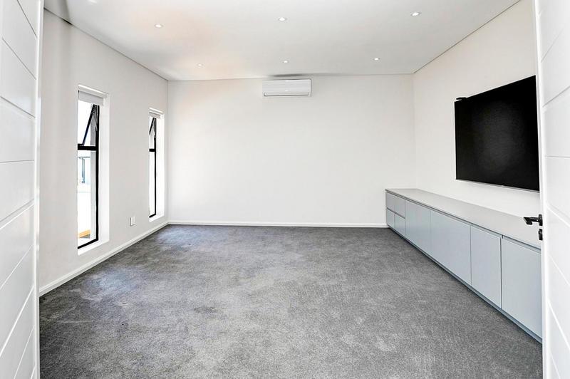 4 Bedroom Property for Sale in Clara Anna Fontein Western Cape